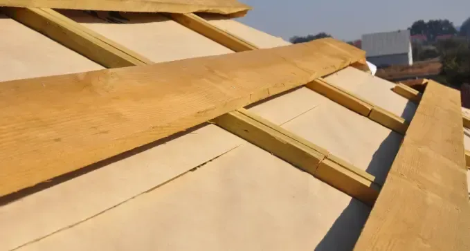 impermeabilizar estructura de madera para reparar humedades en Oviedo, Madrid